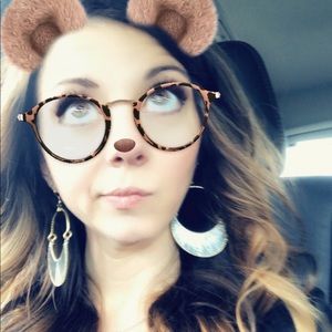 Meet your Posher, Nikki